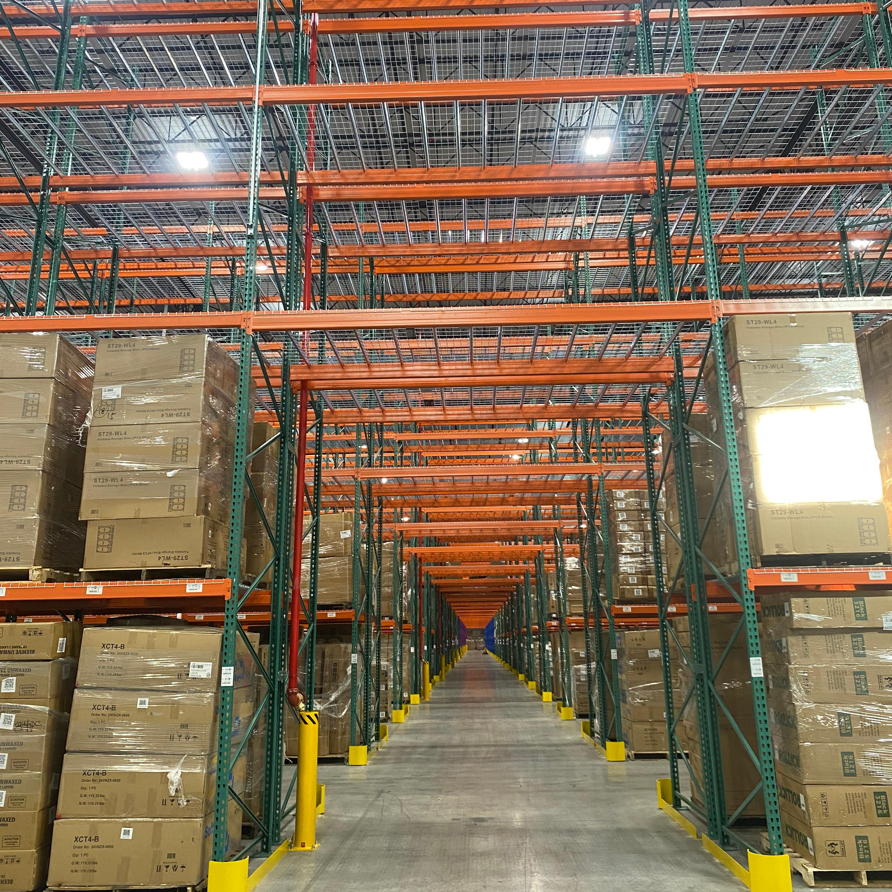 Industrial US Standard Warehouse Shelving Storage Racks Heavy Duty Pallets Racking System for Retail Distribution Center