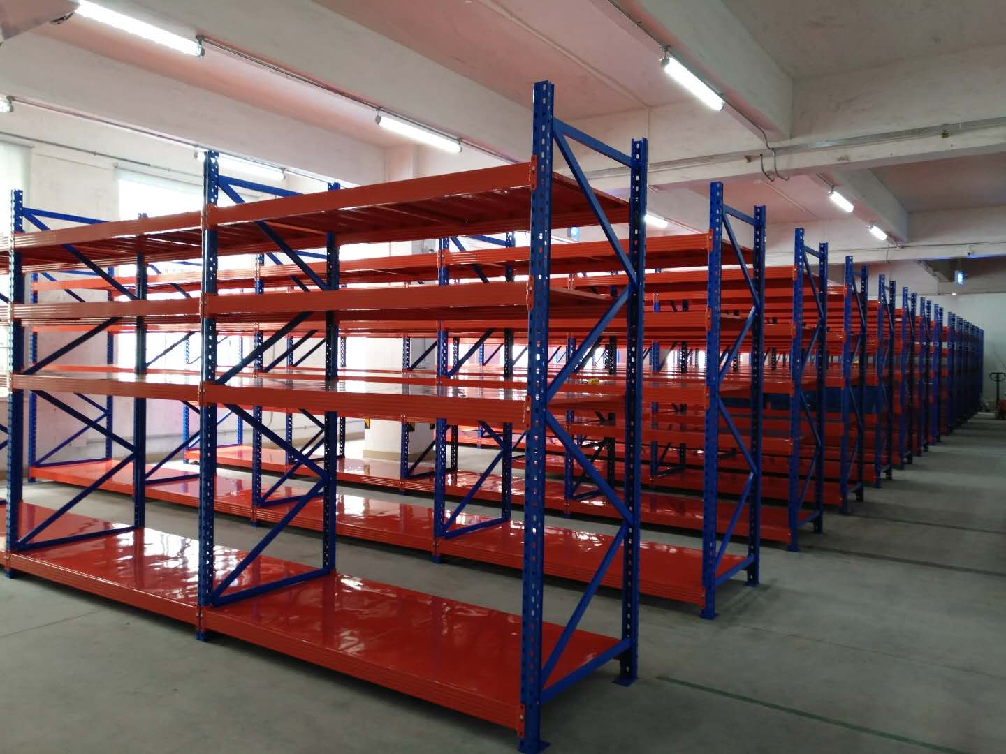 Warehouse Installation Case