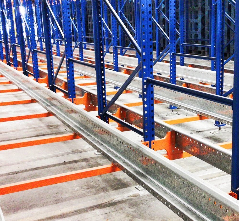 FIFO Automatic Warehouse Pallet Racking System Storage Shelf Stacking Racks Shelves Radio Shuttle Racking For Cold Storage Room
