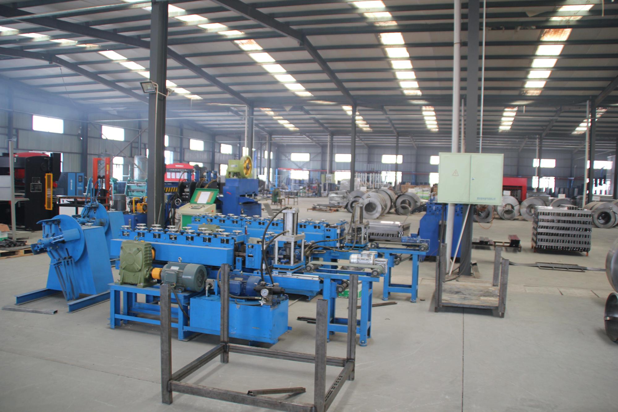 Adjustable Steel Warehouse Shelf, 4 Levels, Boltless Type, 500kg Per Tier Industrial Stack Rack