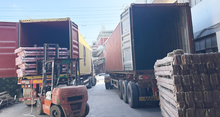 Delivery Loading 1