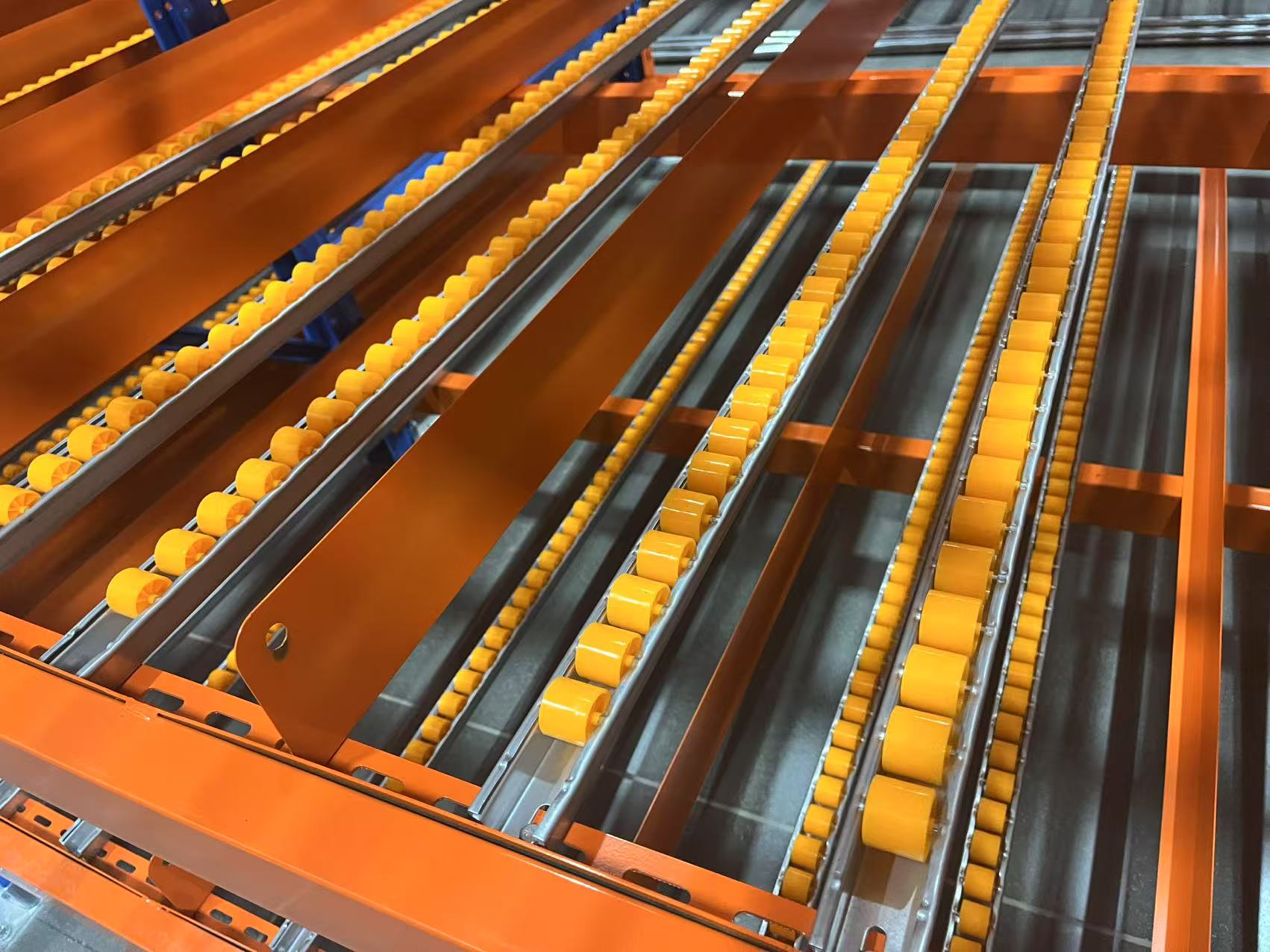 Carton Flow Shelving