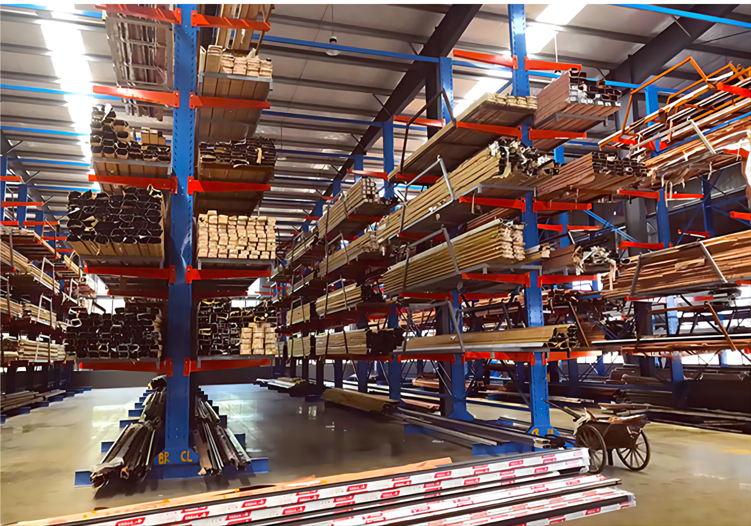 Cantilever Rack Display Overview