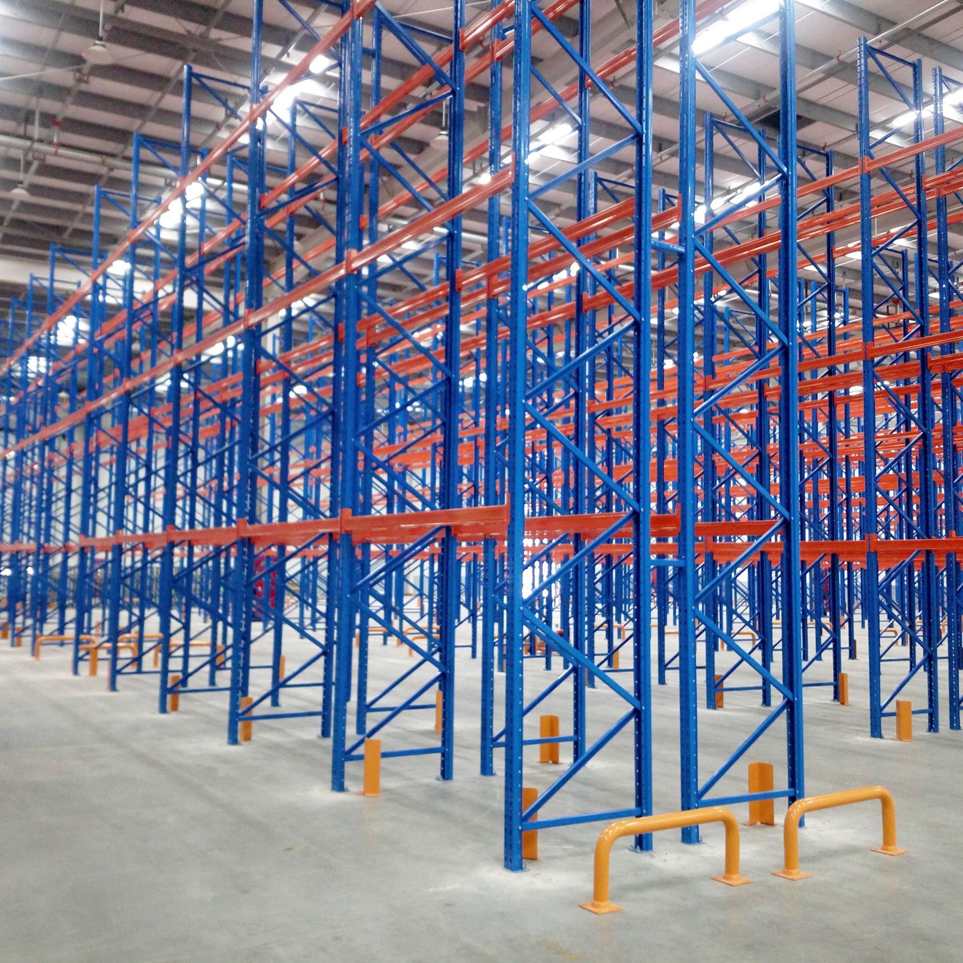 Warehouse Storage Factory High Height Strong Load Capacity Adjustable Anti-corrosion Moisture-proof Sturdy Heavy Duty Cold Rack