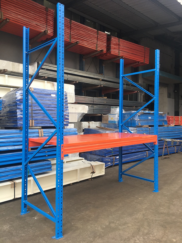 OEM Factory Wholesale Warehouse Racking Industrial Racks Customized Pallet Racking System Heavy Duty Steel Racks For Storage