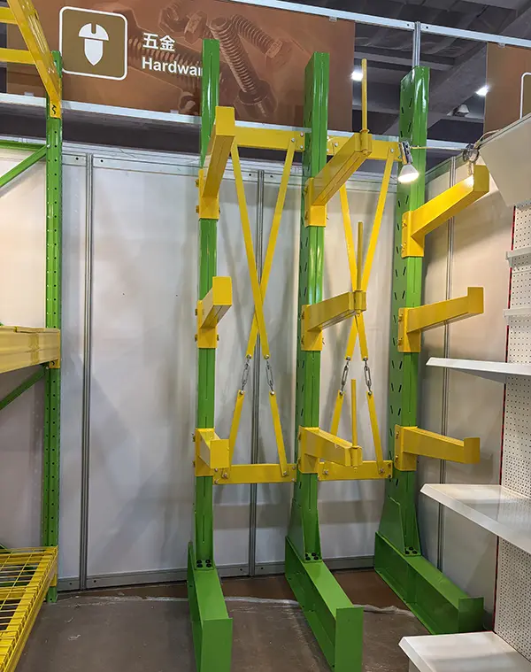 Discussing industrial shelving specifications