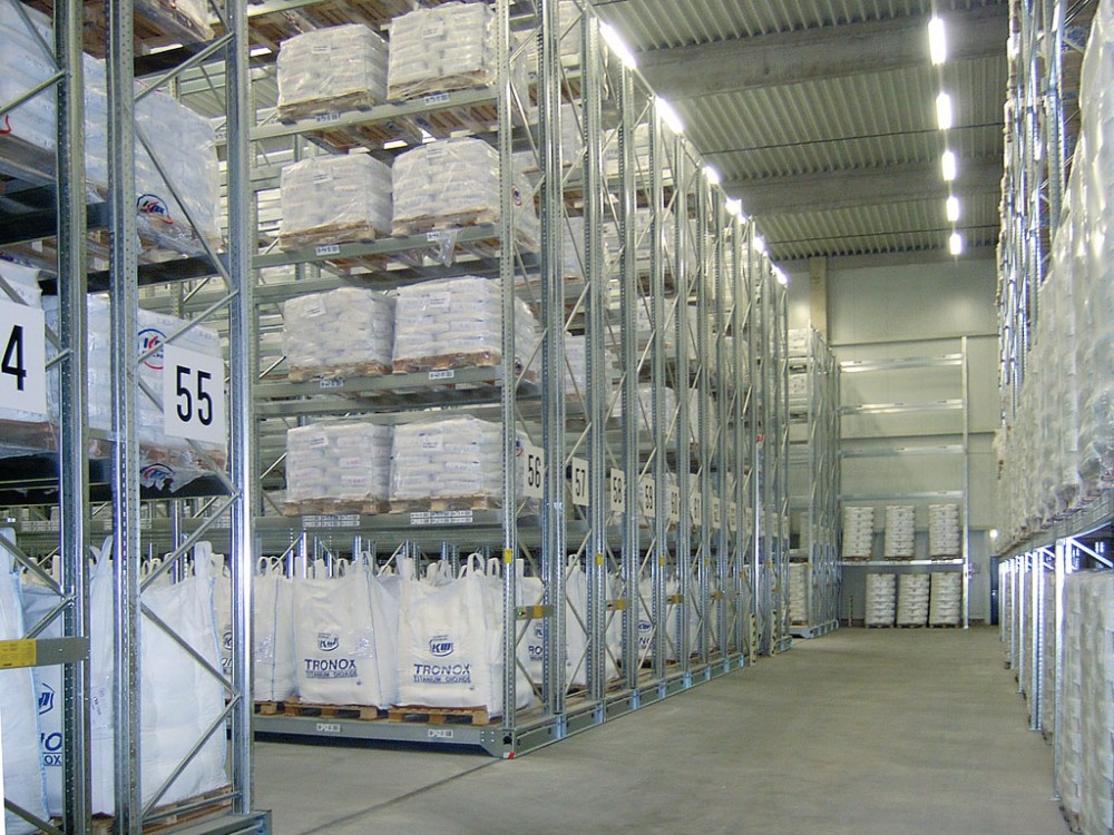 Gravity Flow Rack Display View 1