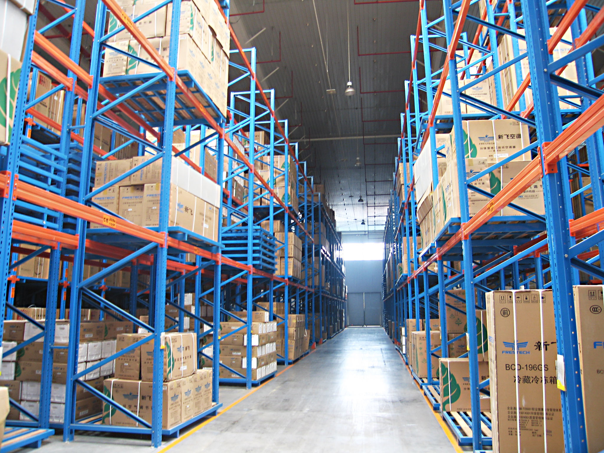 Industrial Heavy Duty Racks Pallet Racks Heavy Duty Warehouse Pallet Racking Manufacturing Companies OEM
