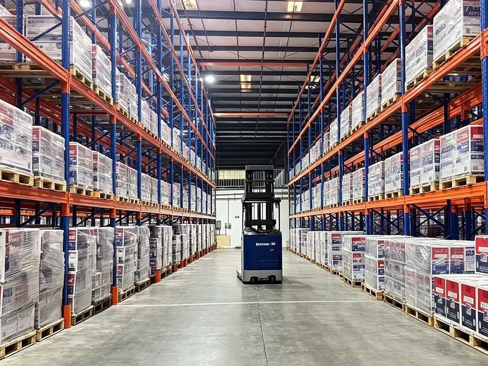 Industrial Shelving vs Racking Decision Framework