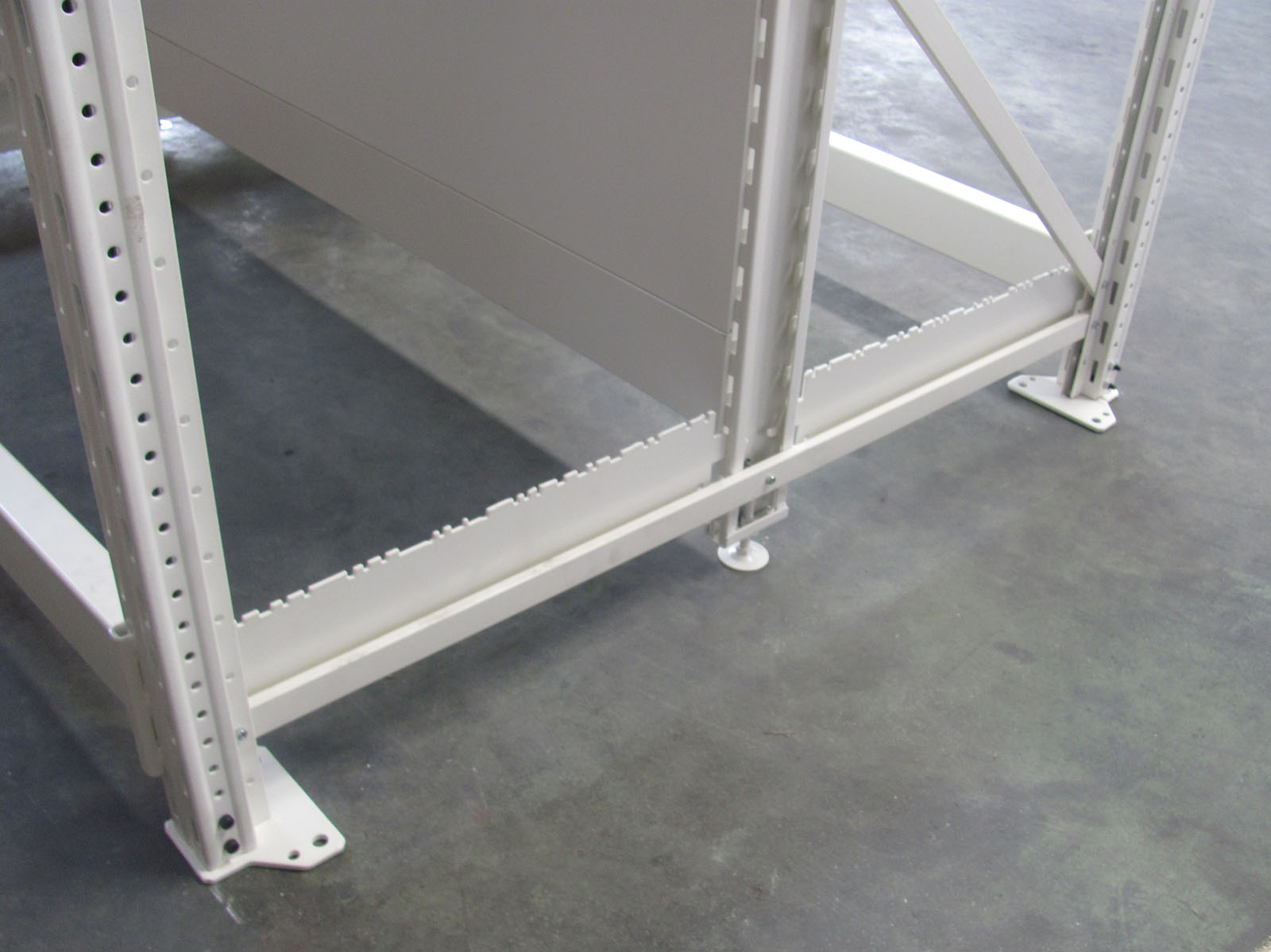 Integrated Hypermarket Display Shelving and Racking to Fit Heavy Duty Products in Shopping Mall Modular System