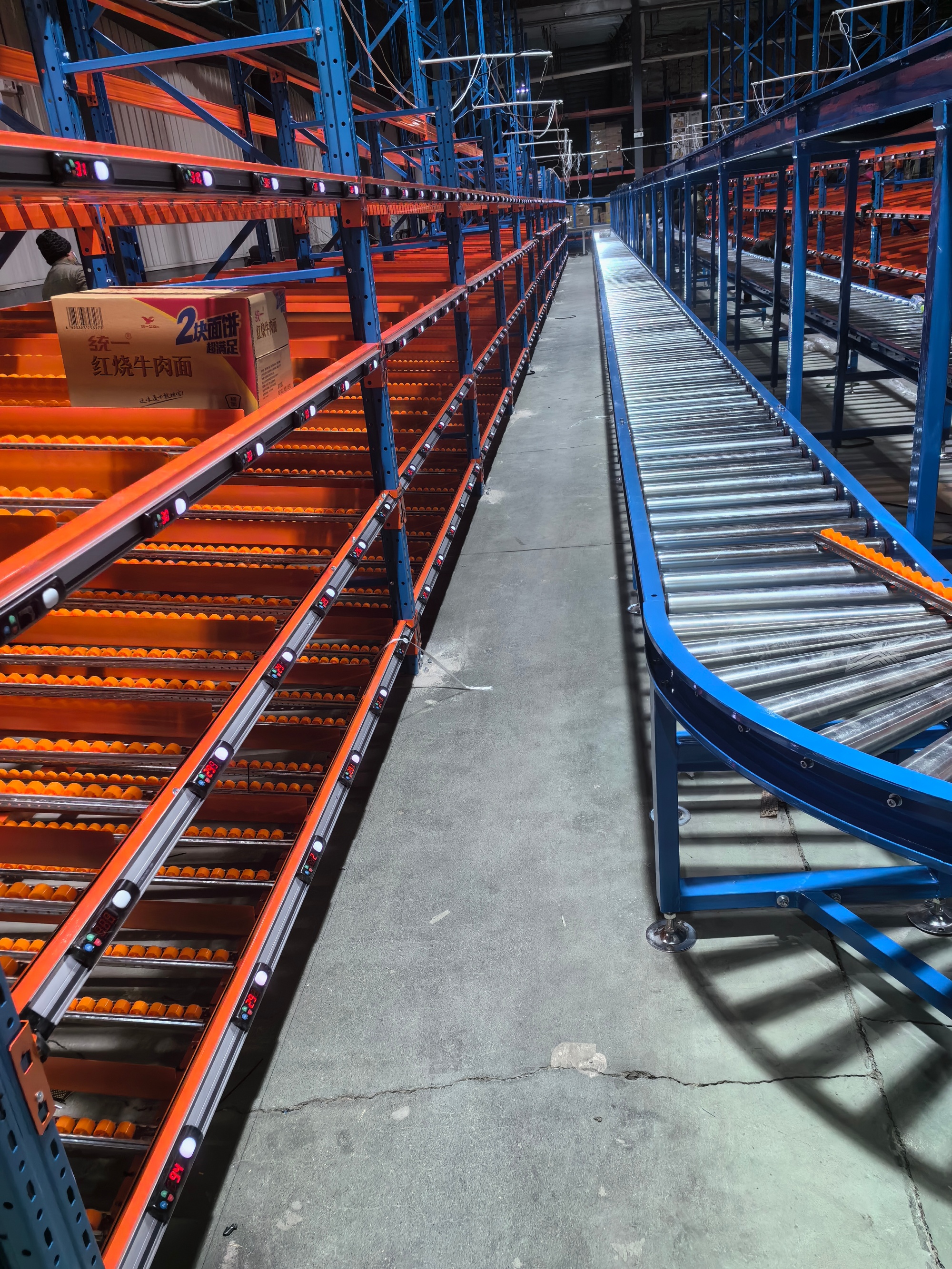 Carton Live Storage Installation