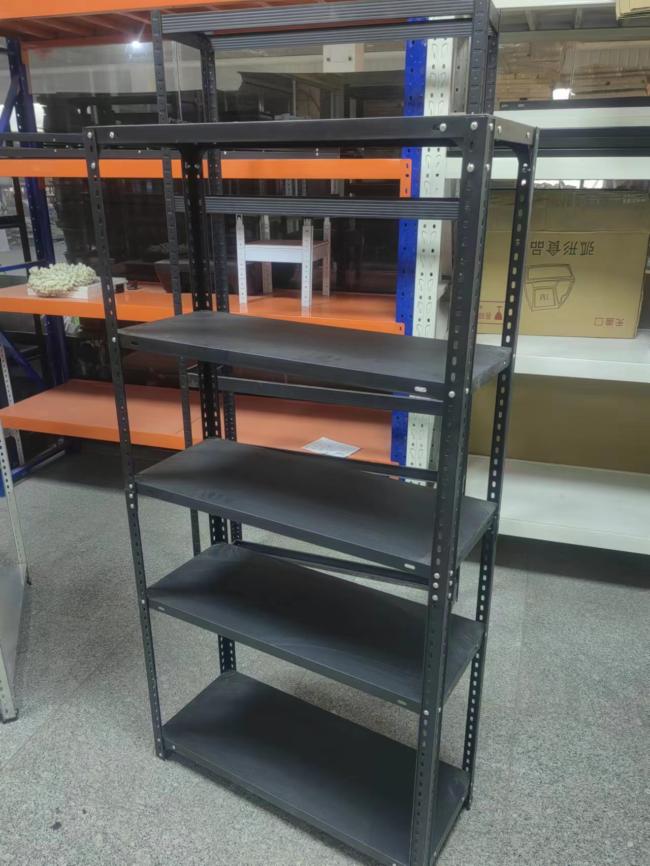Light Duty Warehouse Rack Detail