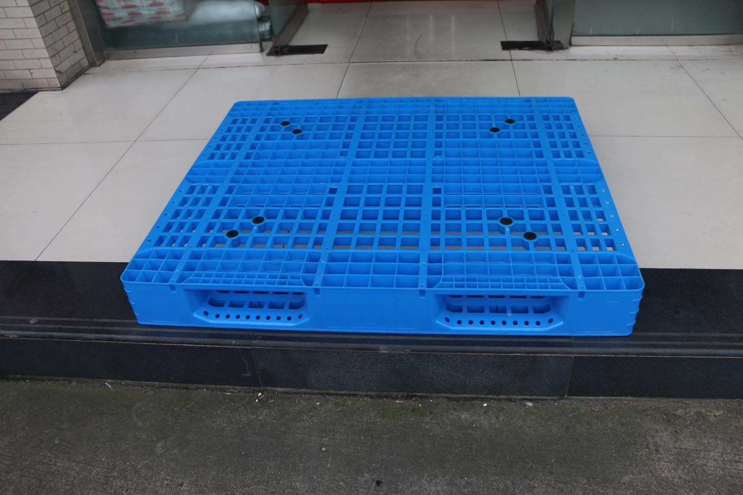 NEXARA 1311 1300*1100*160mm Single-faced Logistics Euro Pallet Rack Three Runners Colorful Stacking Deck Grid Surface Storage
