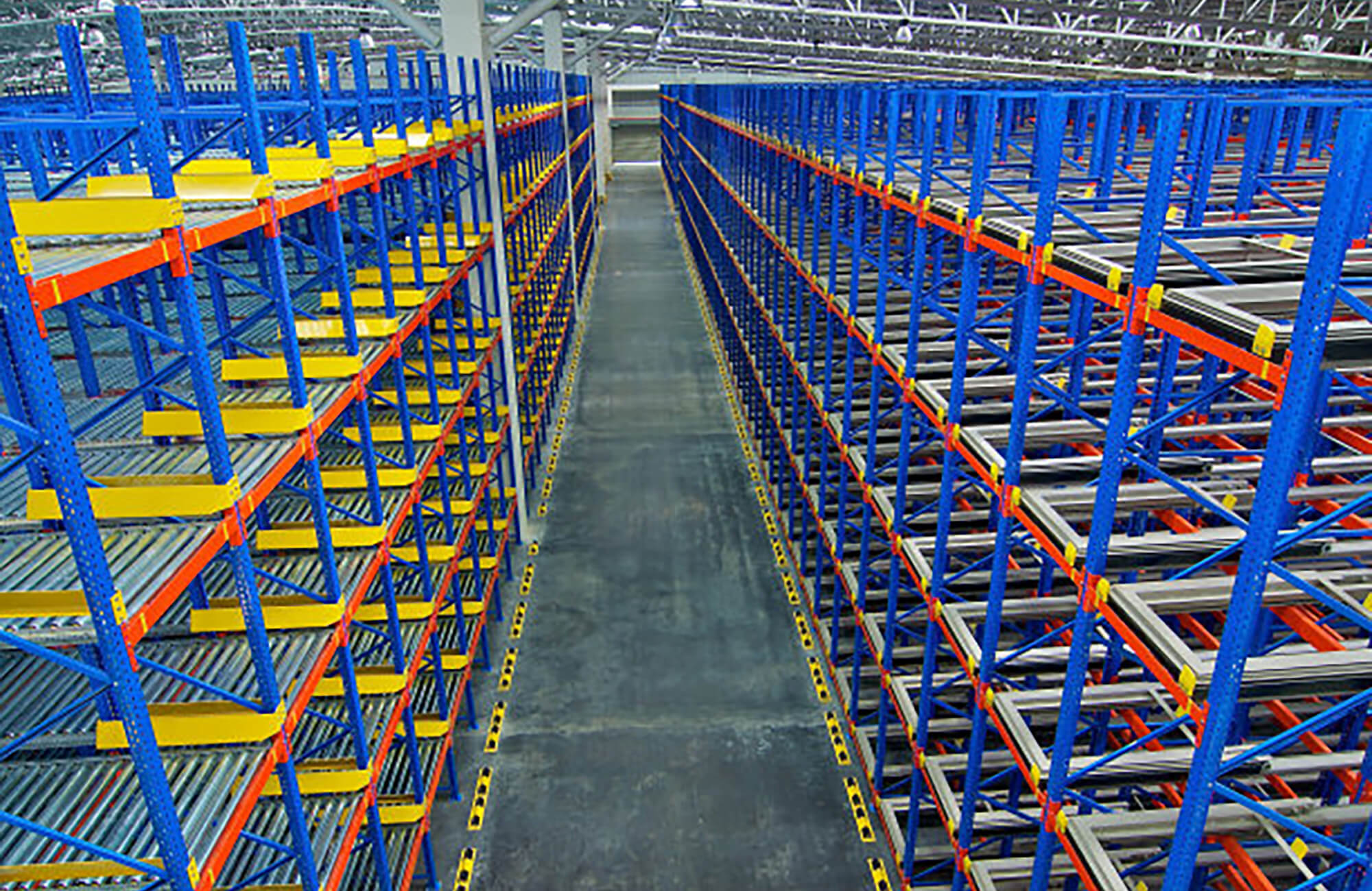 Gravity Flow Pallet Rack Showcase 5