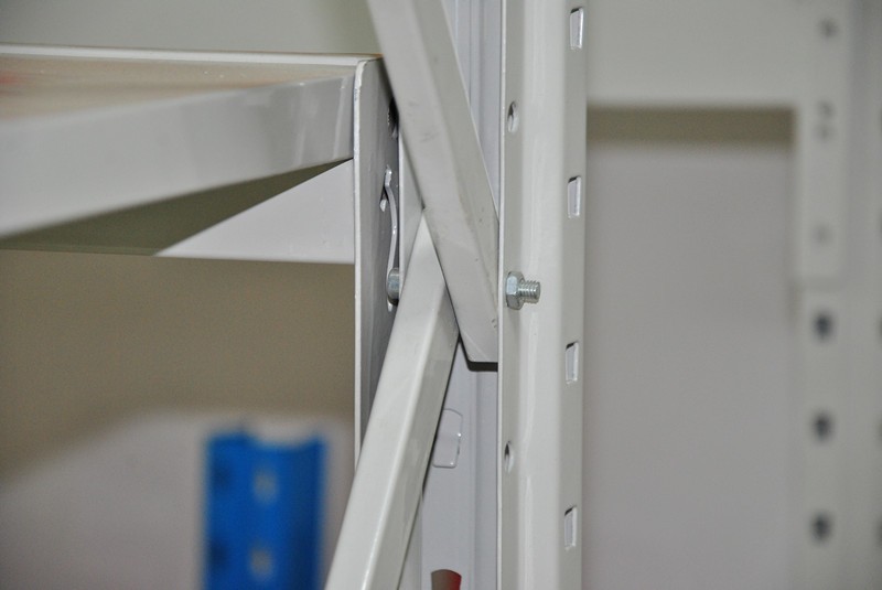 Diagnal & horizontal bracing Installed
